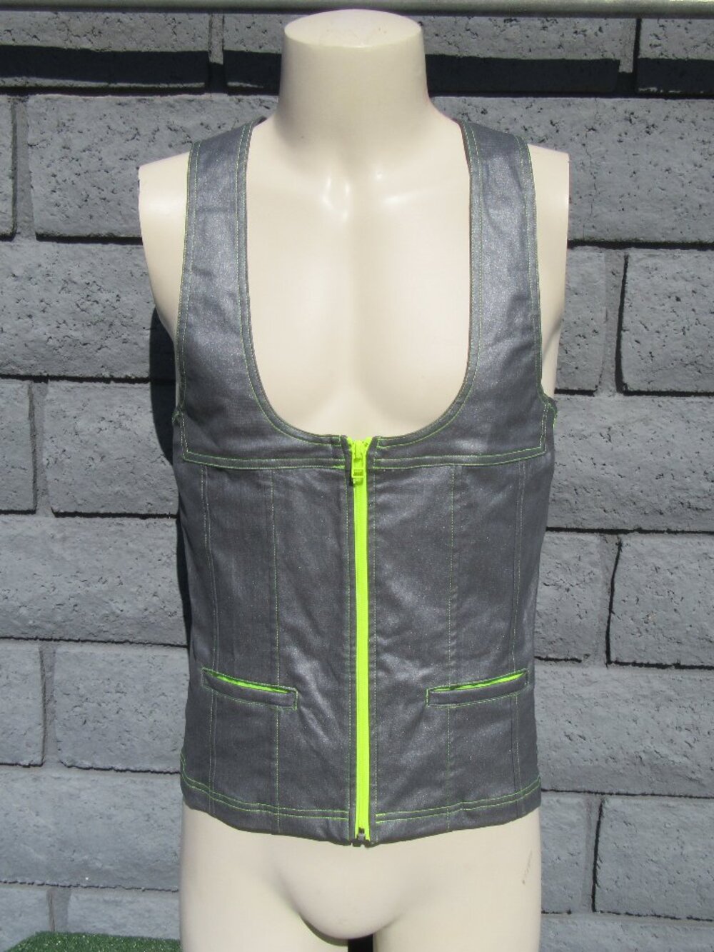 Andrew Christian Gray/Silver Neon Green Zipper Vest Shirt Men's Size Medium